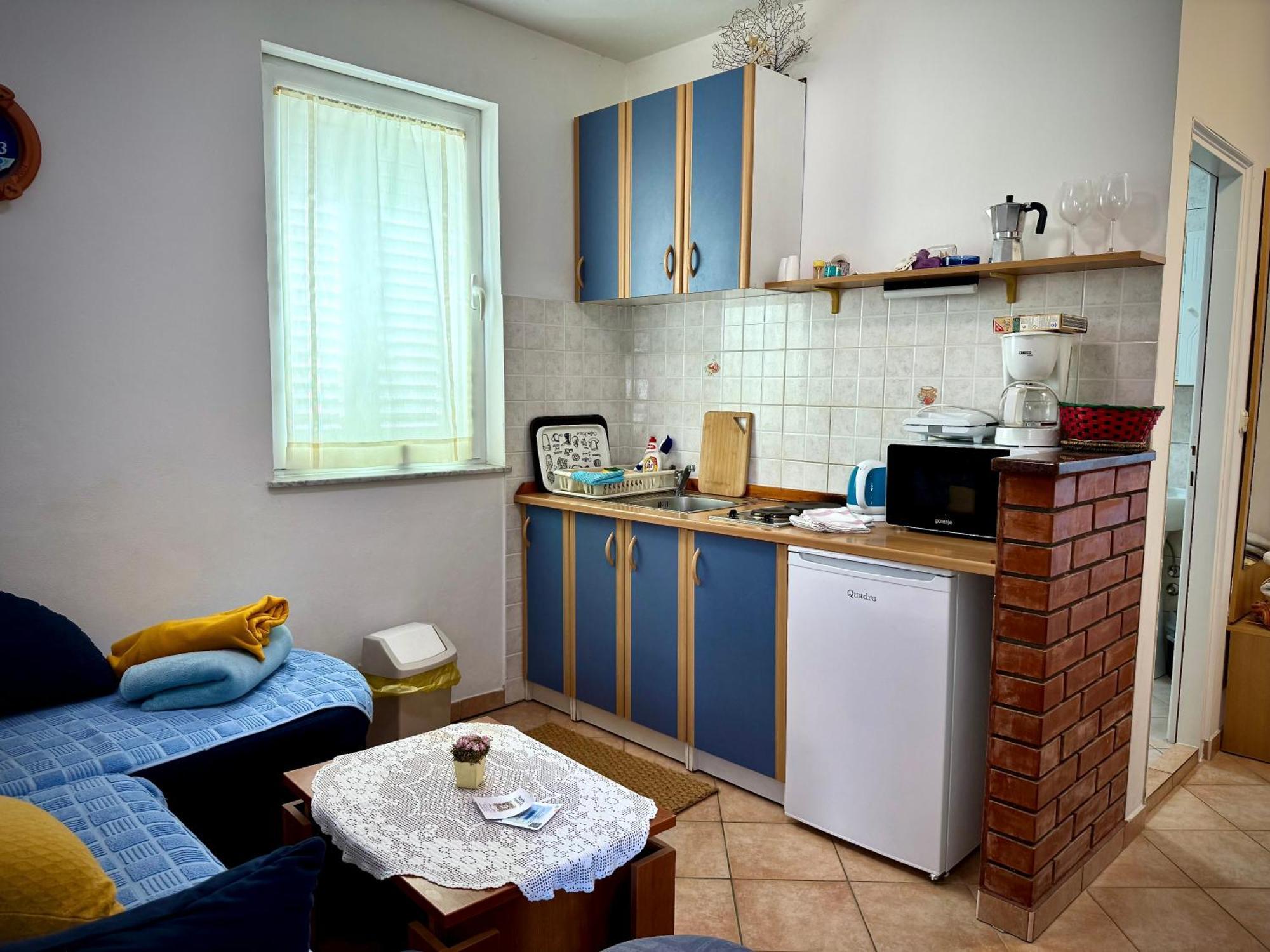 Apartments Maricic Banjol Exterior photo
